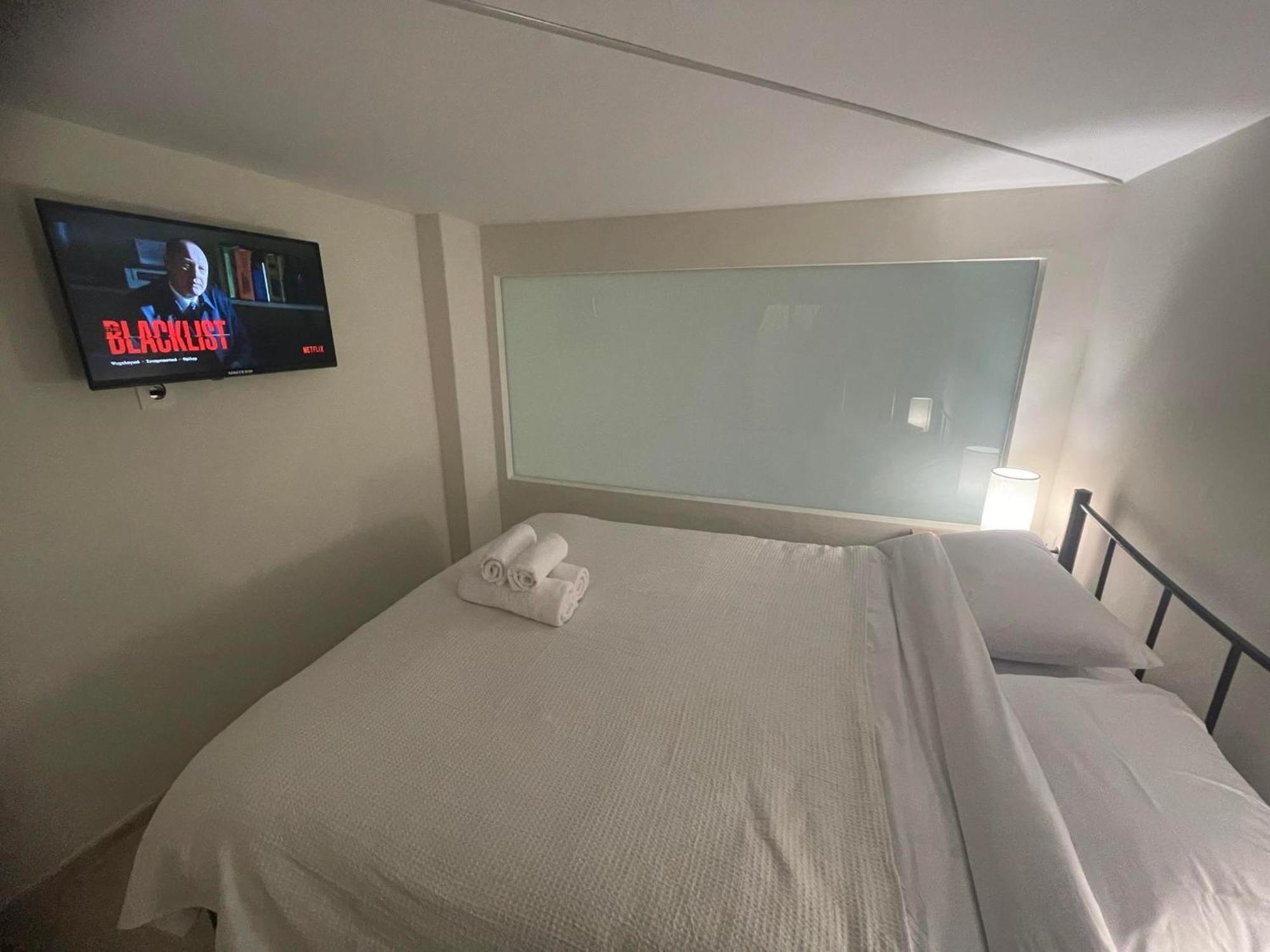 Trainstation Apartment In เทสซาโลนิกิ ภายนอก รูปภาพ